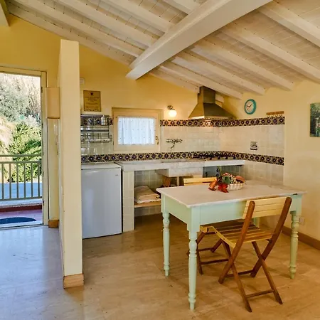 Sleeps 4 Pool T313036 * 马格拉新堡
